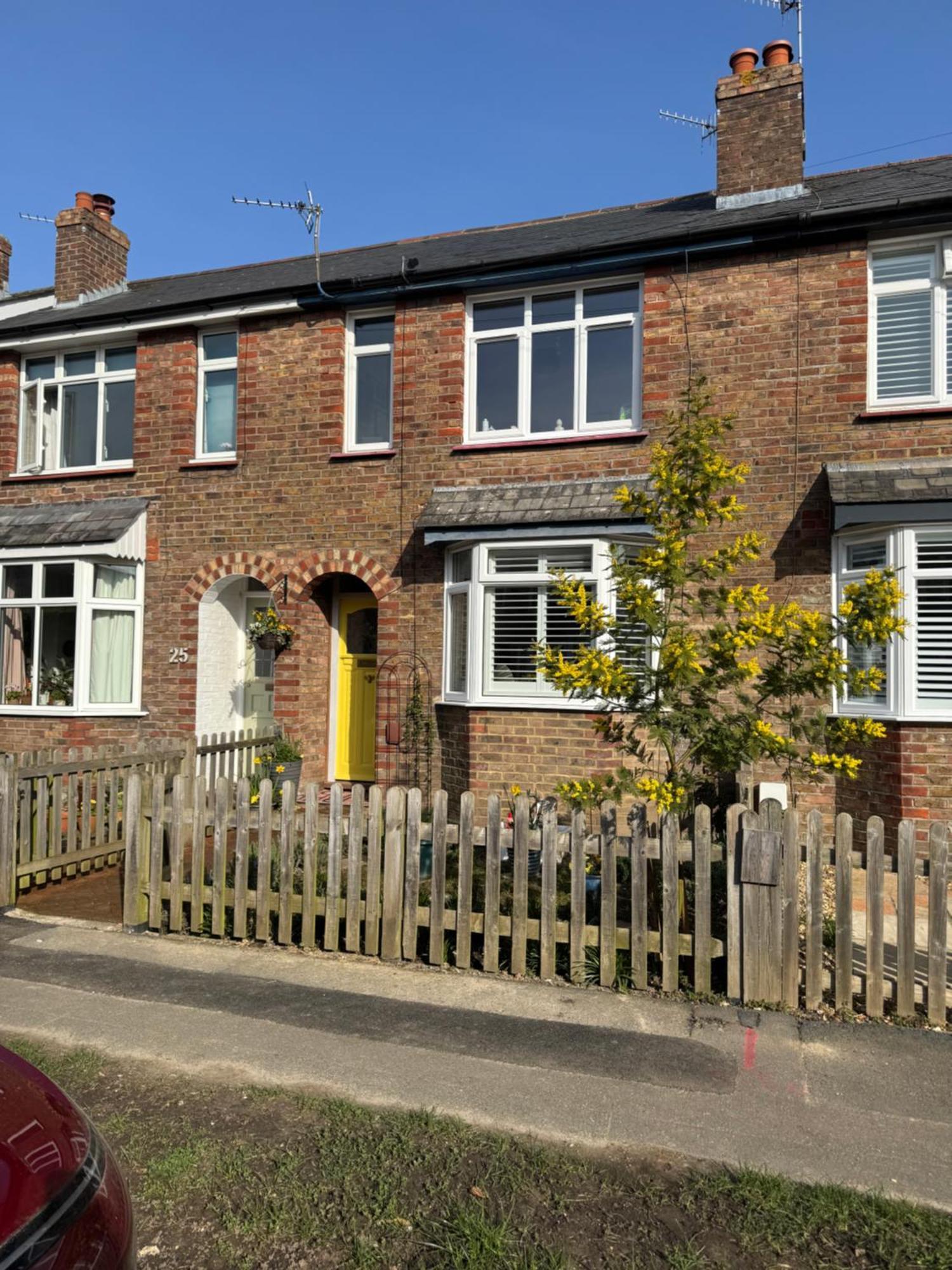 Our Beautifully Renovated Home Chichester Extérieur photo